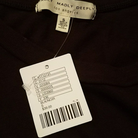 NWT Urban Outfitters Ruffle Cold Shoulder Top - Picture 4 of 4
